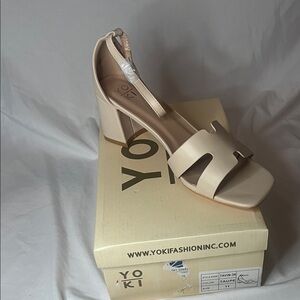 Yoki Women's Taupe Block Heel Sandals